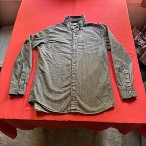 Goodthreads gray button-up shirt w/ chest pocket- Size: Men’s Medium (Standard)
